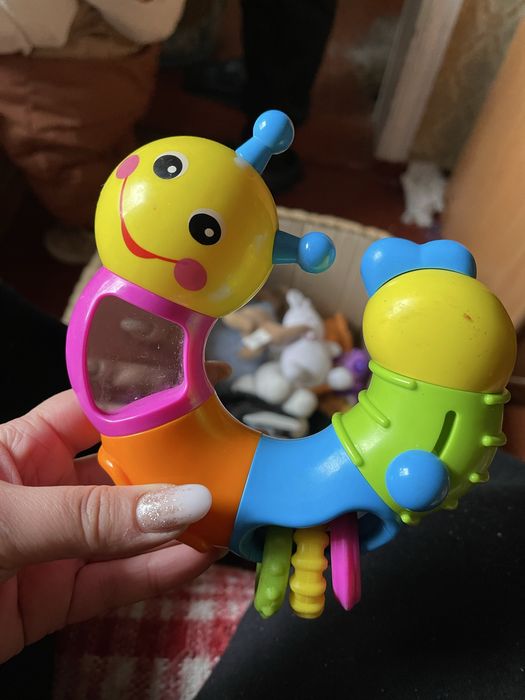 Брязкальце гусінь 6+ місяців