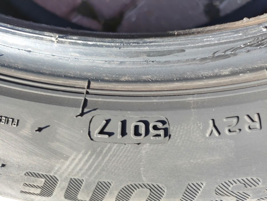 Bridgestone 2 opony letnie 225/45/17