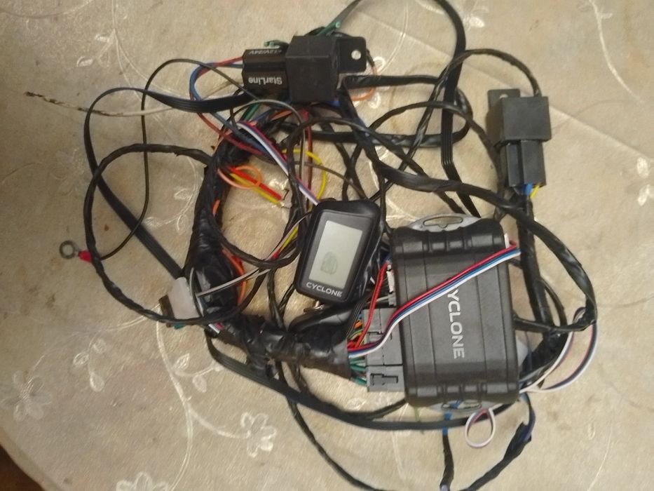 Сигналізація автомобільна