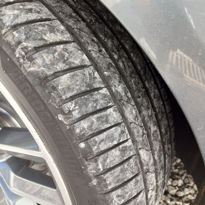 Jantes S3 8v 18" originais + pneus