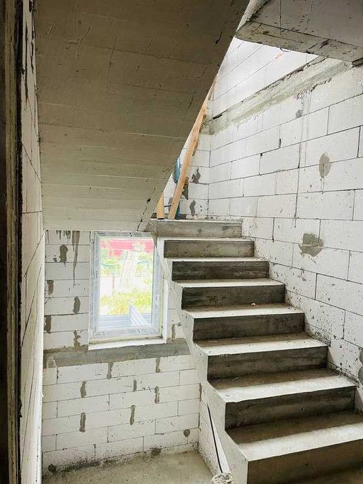 Продам Таун в Коцюбинському топ якості! 5хв до метро Академмістечко