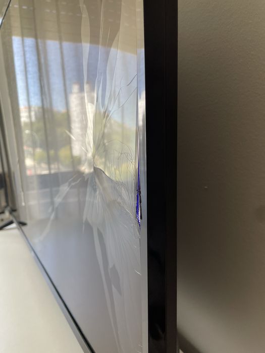 Televisão LG  para peças (partida)