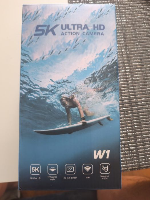 Kamerka GoPro z akcesoriami