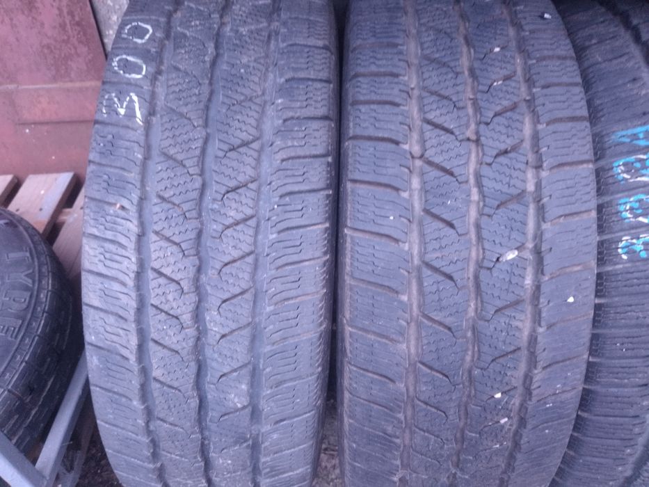 Пара шин Continental	VanContact Winter 215/60 R17 C 2020 (арт.300)