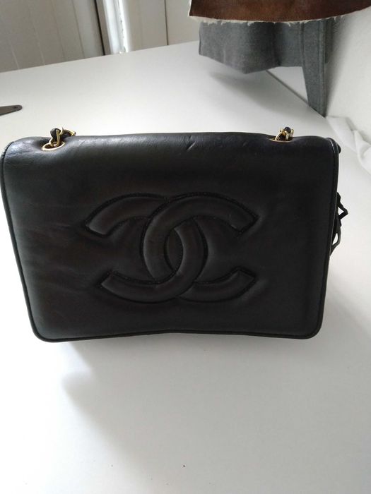 Carteiras  (Preta e colorida)