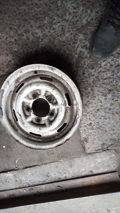 Диск  R 13 москвич