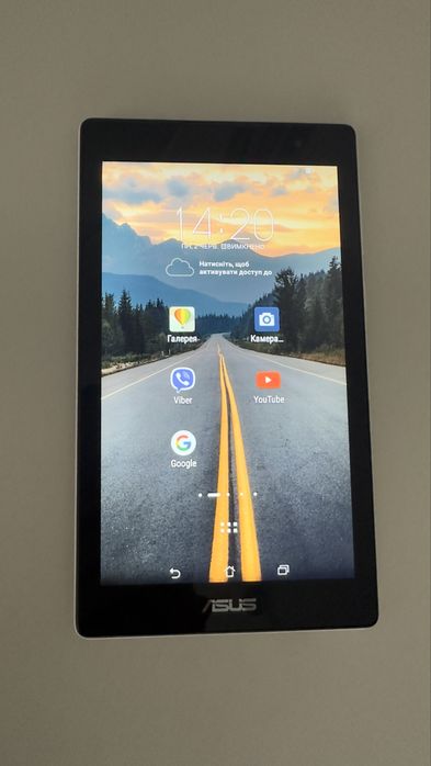 Планшет Асус в чудовому стані