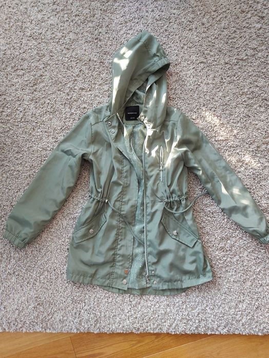 Kurtka dziewczęca rozm 140