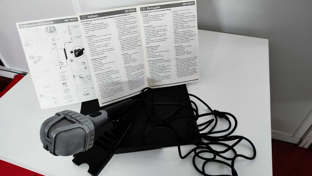 PHILIPS SBC ME550 Stereo Microphone, Complete with Original Case64751023365505121