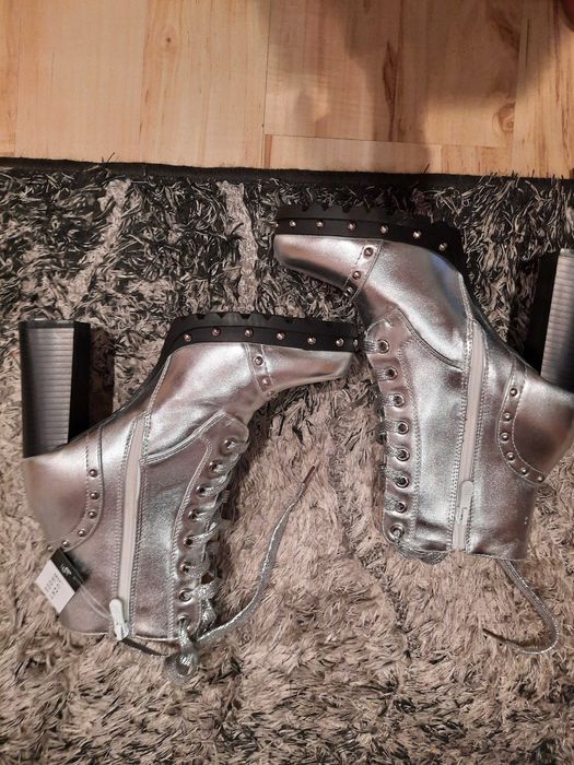 Buty  botki  damskie  srebrne skóra  ekologiczna  38 nowe