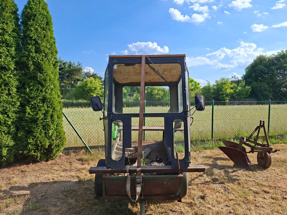 Kabina URSUS C330