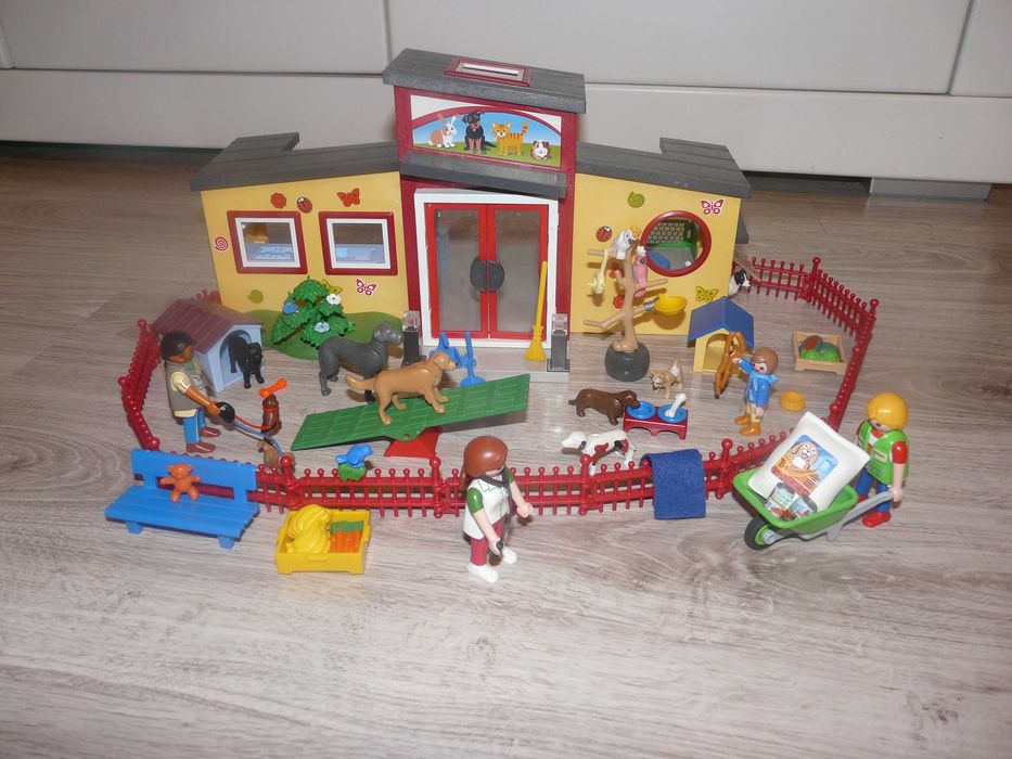 Playmobil hotel dla zwierząt