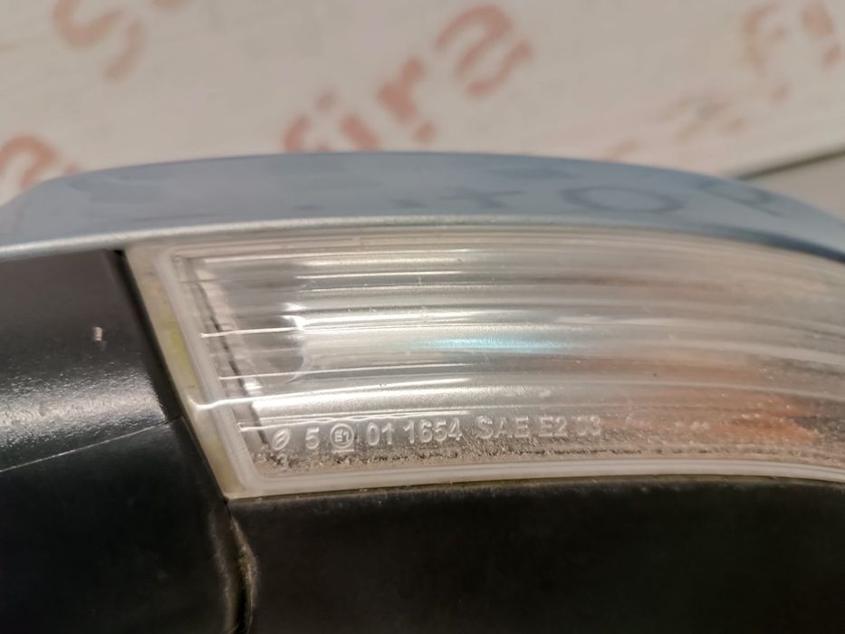 Espelho Retrovisor Esquerdo VW PASSAT B6 Variant 1.6 TDI (77 kW / 105 cv) [08.2009 - 11.2010] - 3C0857933