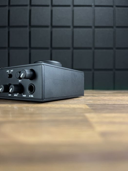 NI Komplete Audio 1 (Доставимо кур’єром — БЕЗКОШТОВНО!)