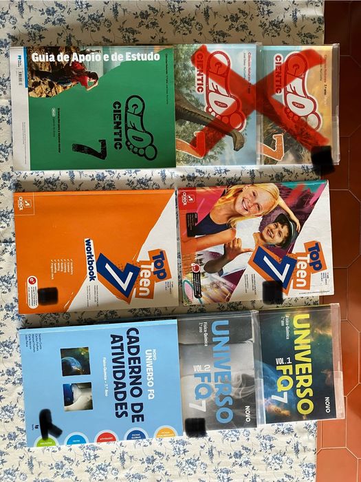 Manuais escolares 7 ano