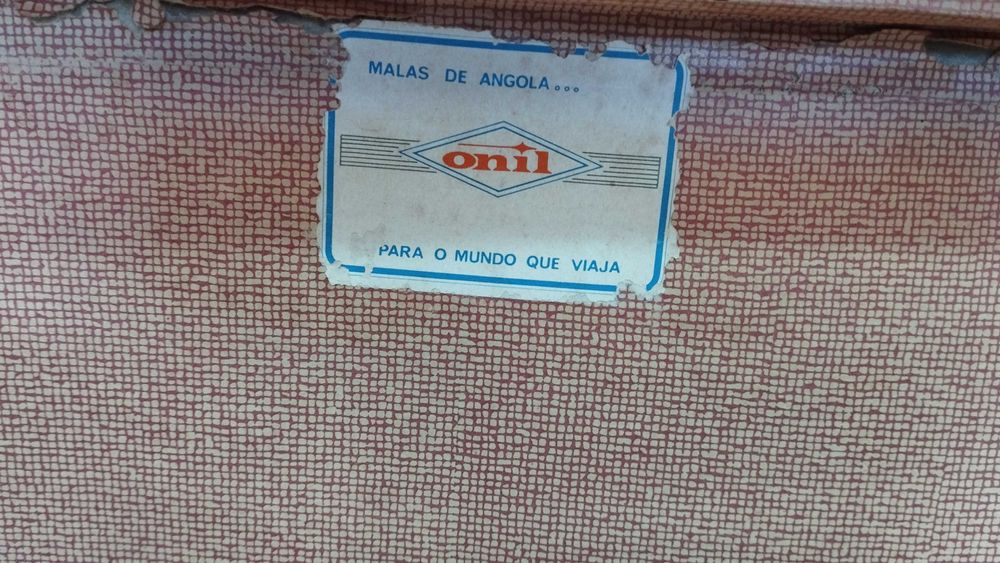 Mala de cartão antiga