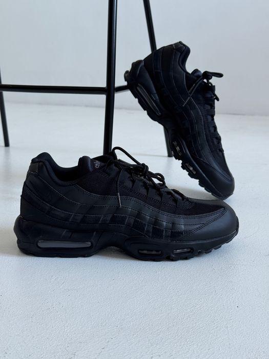 Оригинал Nike Air Max 95 Essential Og Triple Black (CI3705 001) черние