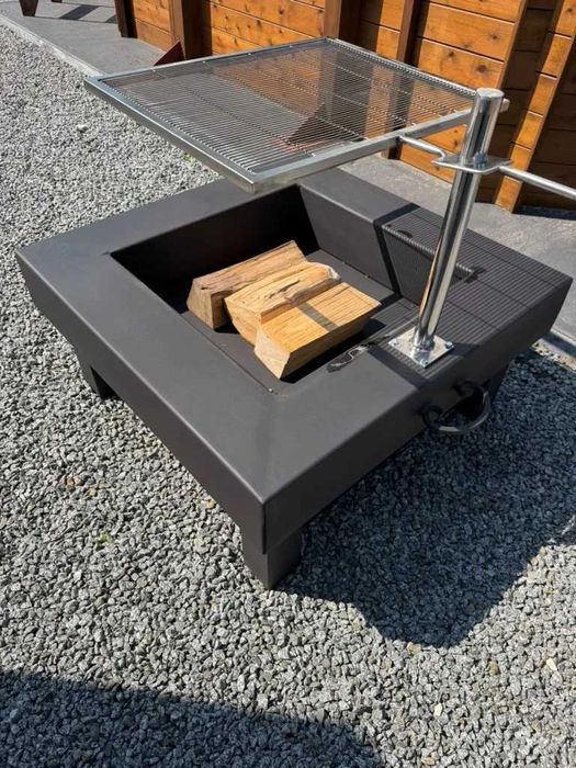 Grill Nierdzewny z Paleniskiem Model V-01 Palenisko