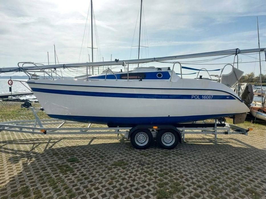 Jacht TES 720 + Przyczepa + Winda 3t