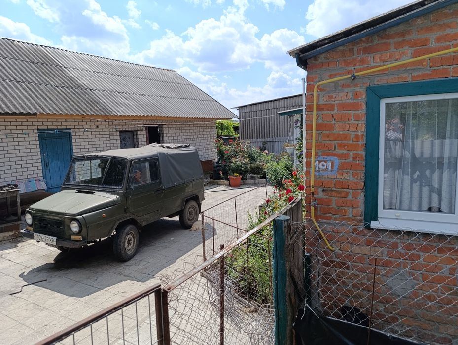 Продам будинок в с-щі Печеніги