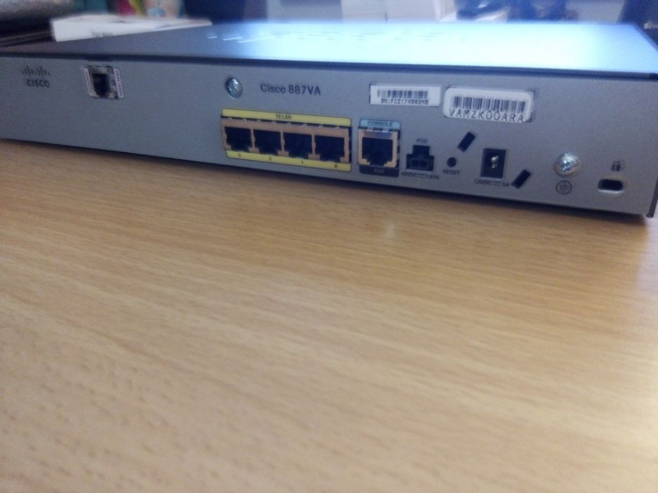 Cisco 887va Ethernet Router with PoE64740897094275122