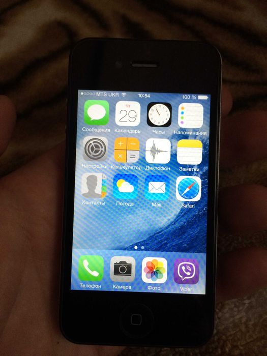 Apple Iphone 4 16Gb  (Треб замены батареи.) Отправка по НП