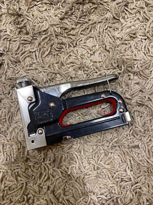 МЕТАЛЛИЧЕСКИЙ СТЕПЛЕР Степлер будівельний Зшивач обробний металевий