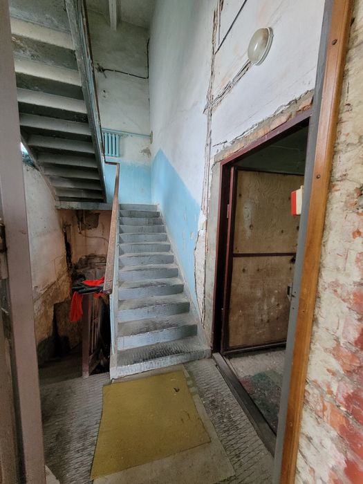 Продаж виробничого приміщення під різного виду виробничу діяльність.