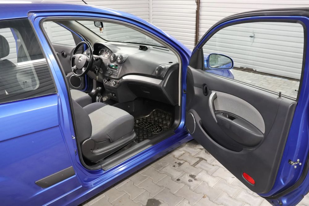 Chevrolet Aveo Klimatyzacja, Seryjne radio, Zadbany , Gwarancja...