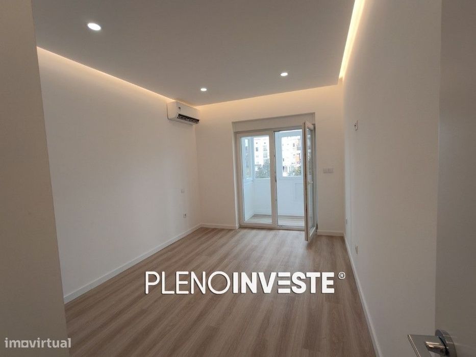 T3 com suite totalmente remodelado no Laranjeiro