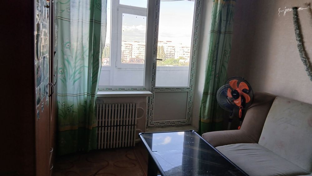 Продам 3 ком. квартиру  пр. Юбилейный - View 2