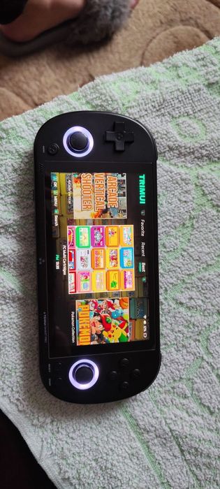 Konsola Trimui Smart Pro, SD 128GB z grami, etui, szkło, pudełko. NOWA