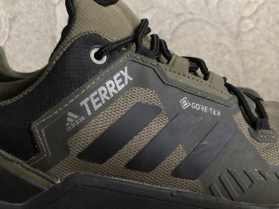 Водонепроникні кросівки Adidas Terrex GoreTex трекінг 43 42,5 27,5 27