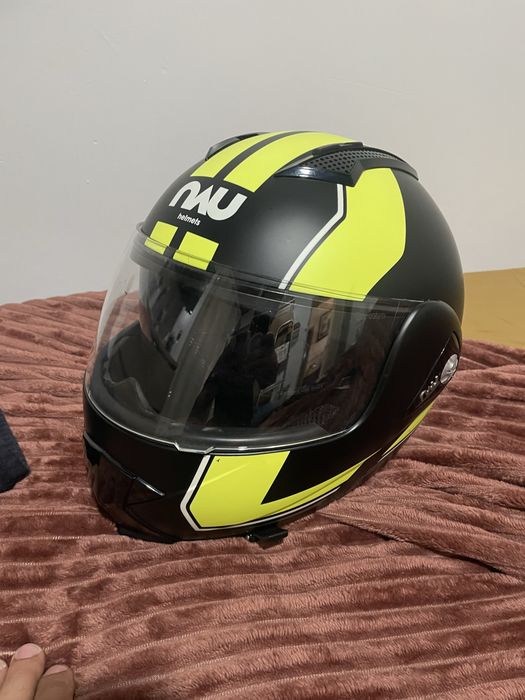 Capacete com Viseira