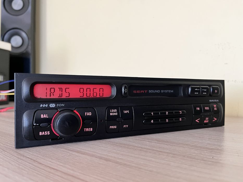 Radio Seat Brisa - leon 1 , Toledo 2 - sprawne , z kodem