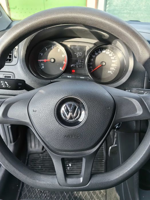Volkswagen Polo 999 cm3