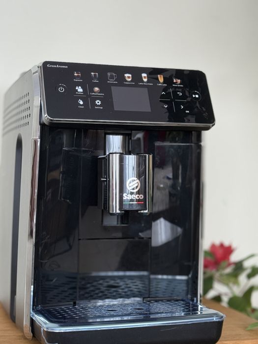 Ekspres SAECO GranAroma SM6580/00 czarny