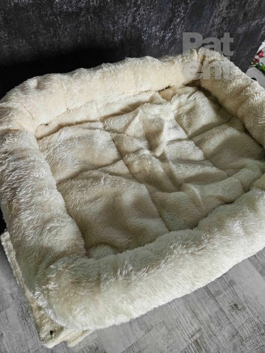 Drapak dla kota kompaktowy 67 cm beżowy domek słupek legowisko