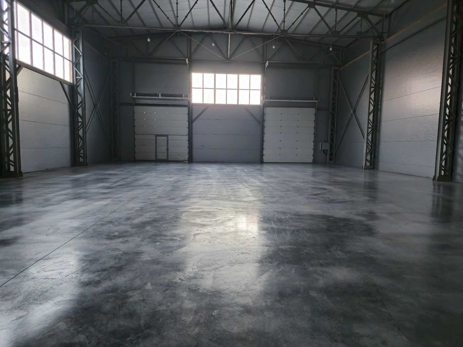 Cклад, офіси, висота 9 м., рампи, 50 квт, антипилова підлога, 707м.кв.