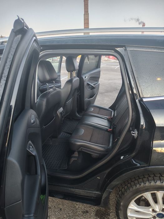 Ford Kuga 2015 рік