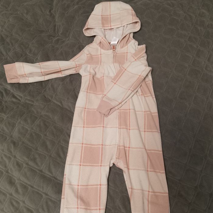 Продам комбезик  на дівчинку