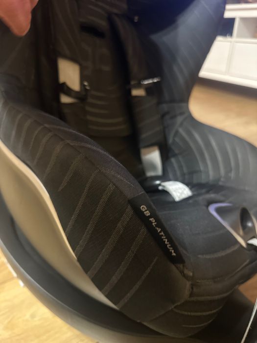 Fotelik obrotowy GB Vaya I Size Plus