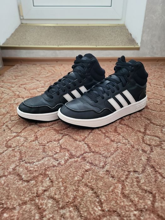 Оригинальные мужские кроссовки Adidas Hoops