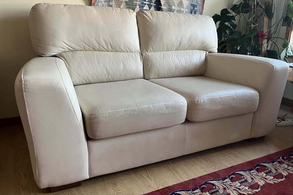 Sofá de 2 lugares em óptimo estado