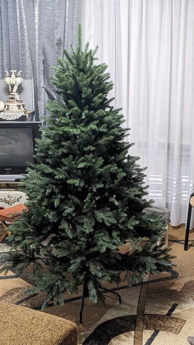 Штучні повністю Литі Ялинки