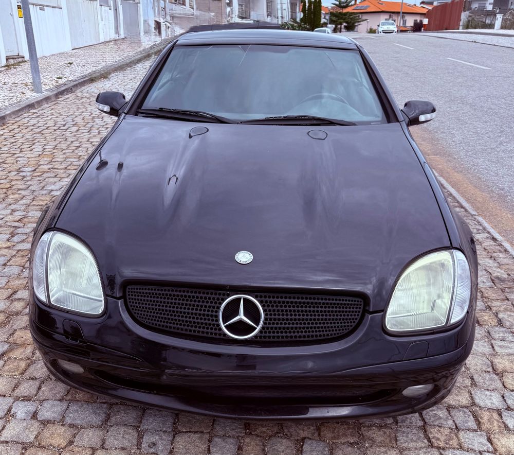 Mercedes-Benz SLK 230
