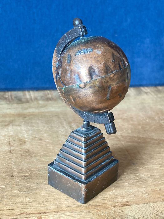 Игрушка Точилка для карандашей Глобус Фигурка Земной шар