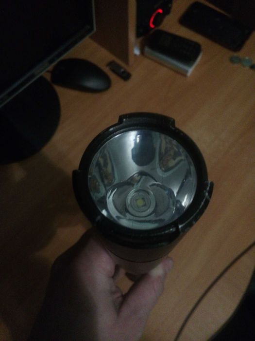 Фонарик біта Defiant