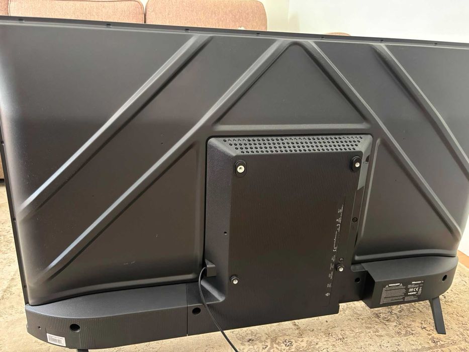 Televisão Hisense Smart TV 40 Polegadas