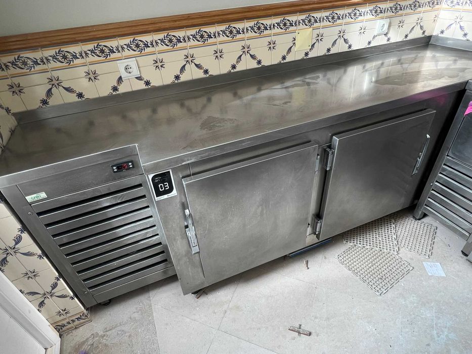 Arca refrigerada para bebidas hotel / restaurante